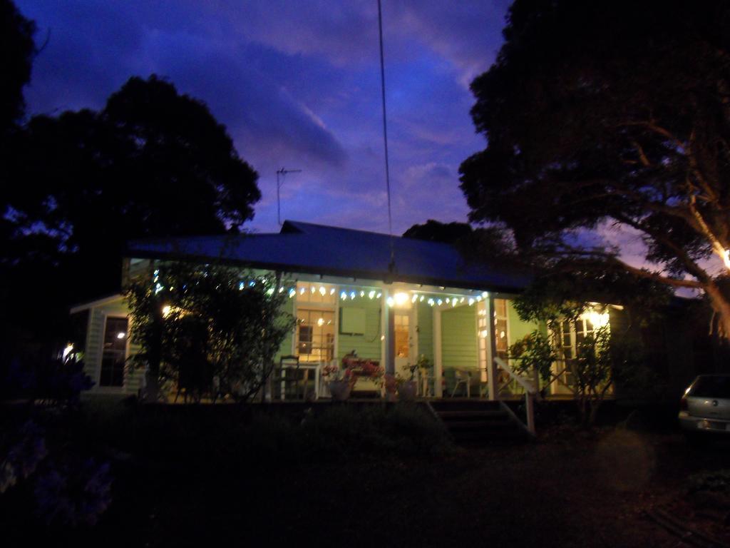 Huskisson Bed And Breakfast Exterior photo